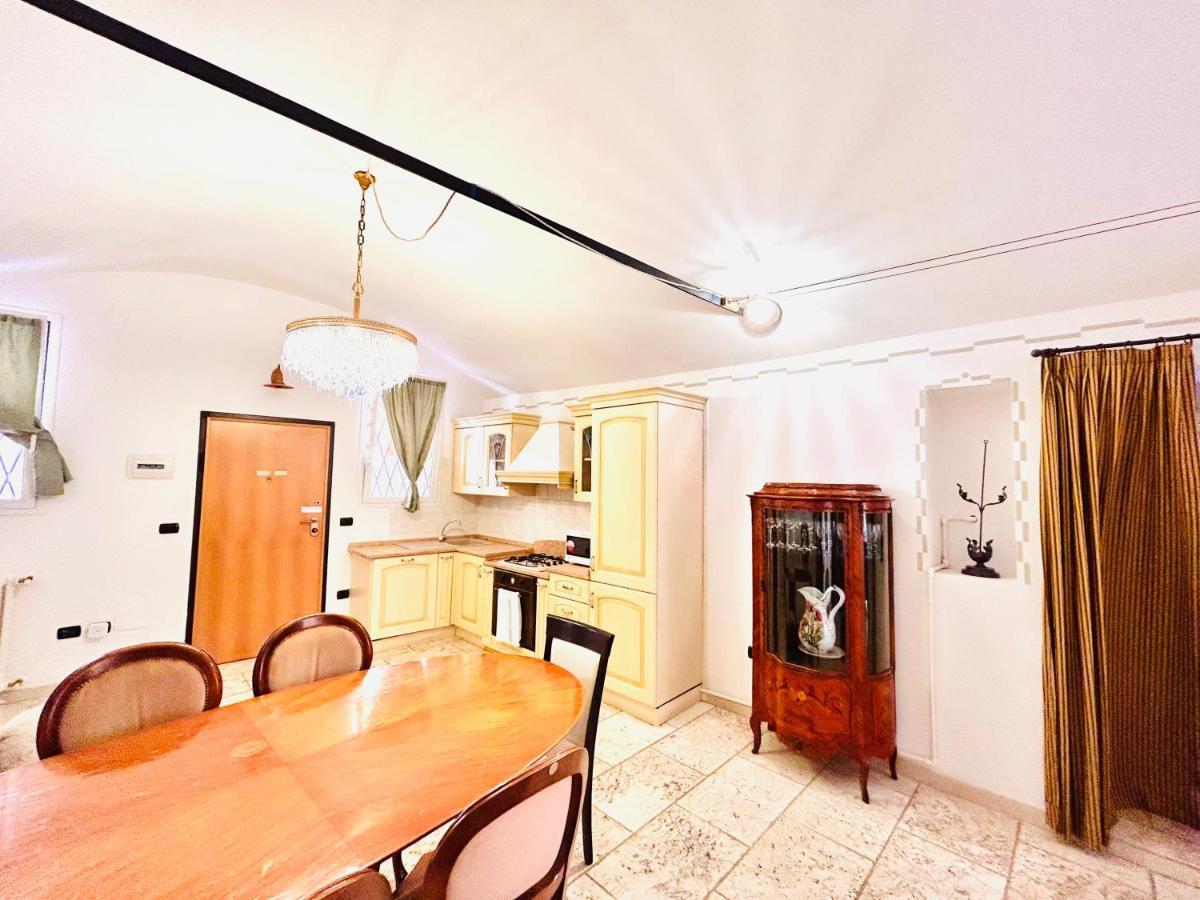 볼로냐 Loft Mirasole 아파트 외부 사진